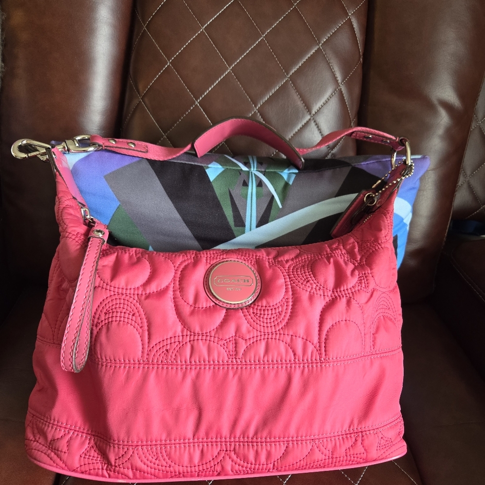 Coach Redish Quilted Women's Bag